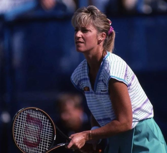 人替补席上 人替补席上